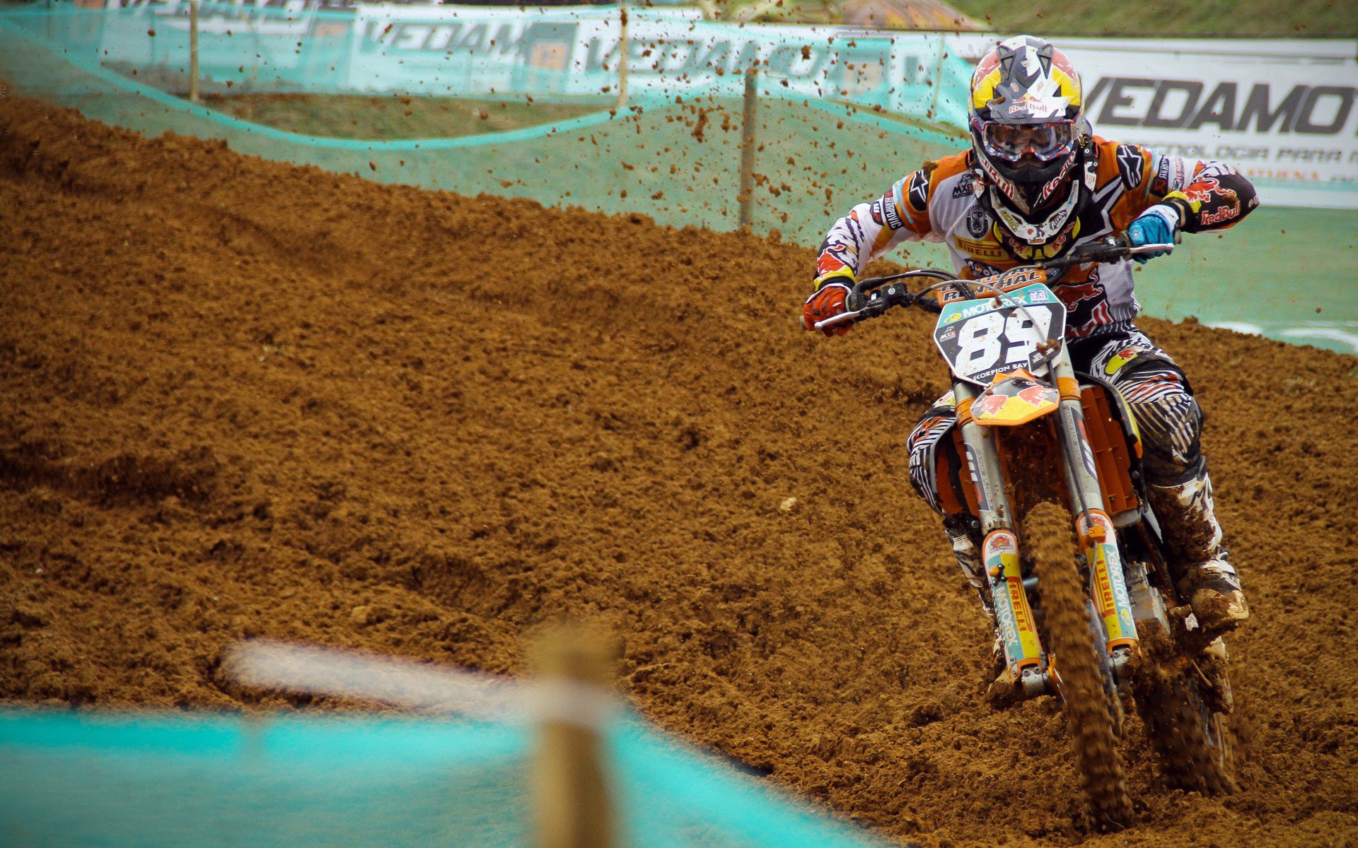 意甲黑马球队强势崛起